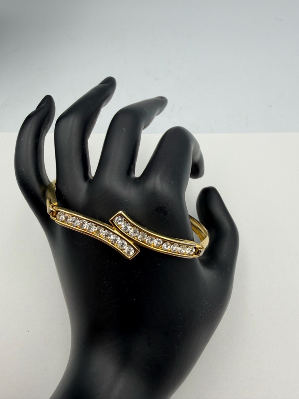 Vintage Gold Tone Rhinestone Hinged Bangle Bracelet